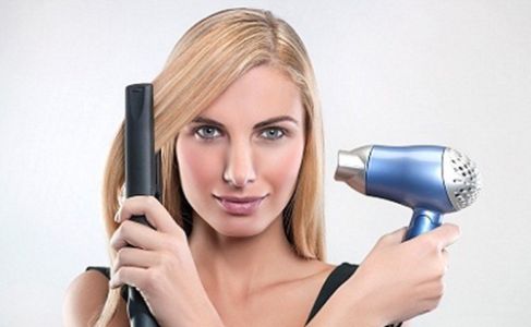Faça chapinha sem cometer erros e estragar seu cabelo!