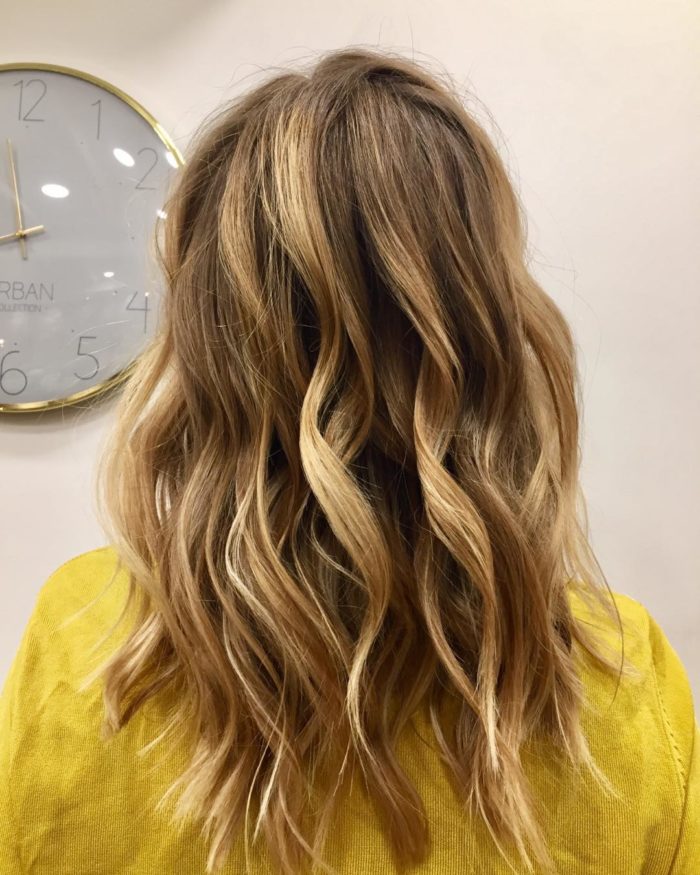 Cabelo loiro dourado