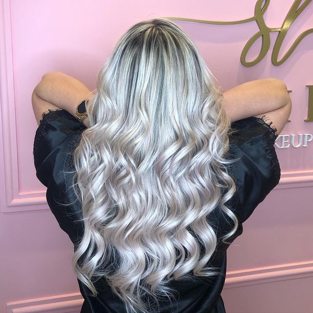 cabelo loiro com luzes